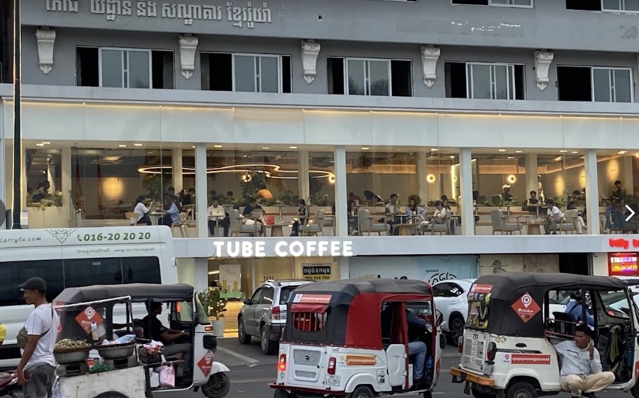 TUBE COFFEE Riverside
